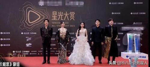 娱乐圈假身高,揭秘明星真实身高之谜