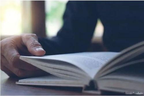 父亲给的背景说说,探寻家族历史的辉煌篇章