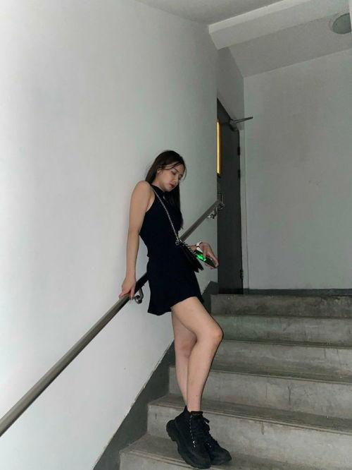 腾讯女主播腿粗,揭秘腾讯女主播腿粗背后的真相